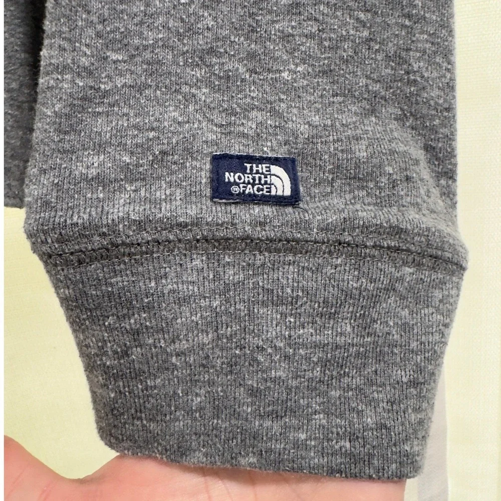 The North Face Mens Gray Henley Long Sleeve Shirt TC7V TM7V Heathered Gray M